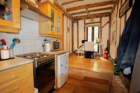 1 bedroom barn conversion to rent, Deynes Road, Saffron Walden CB11