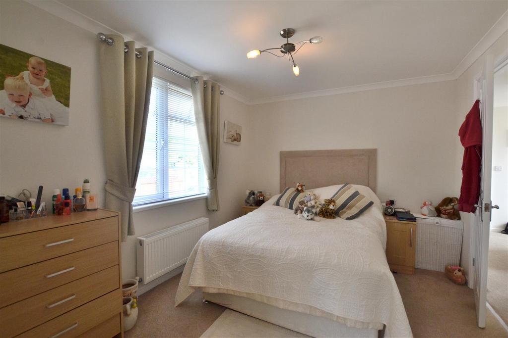 Bedroom One 12.JPG