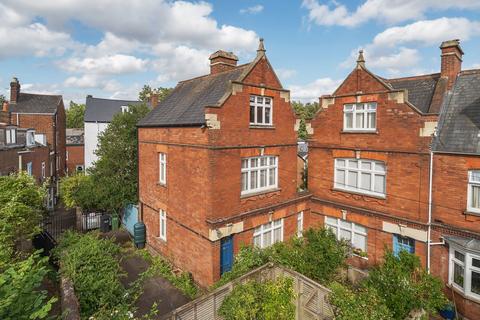 undefined, Exeter EX4