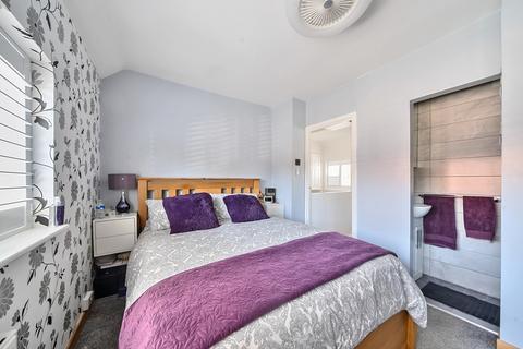 21 Newton Road, Bristol, BS30 8EZ