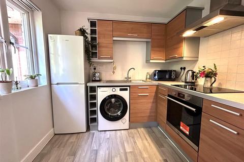 53 Barley Leaze, Allington, Chippenham, SN14 6GW