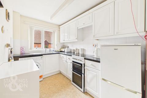 undefined, Parkside Court, Diss