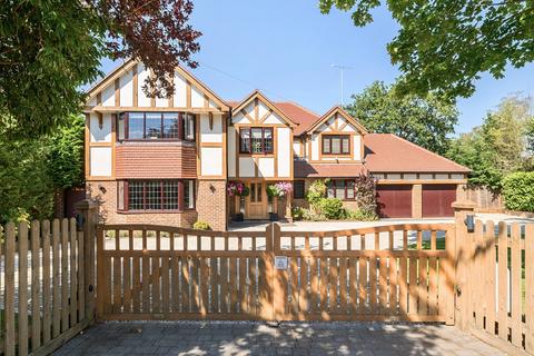 The Willans Ridgway, Pyrford, Woking, GU22 8PN