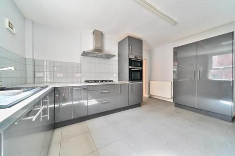 3 bedroom semi-detached house for sale, Skellingthorpe Road, Lincoln, Lincolnshire, LN6