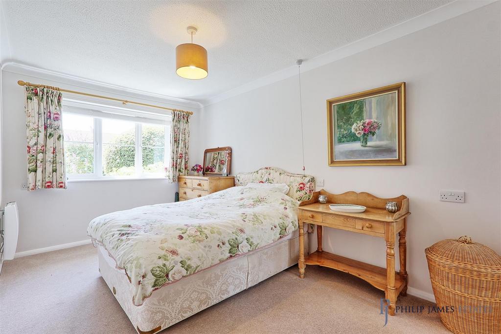 IMG 8398 399 400 easy HDR-interior3.jpg