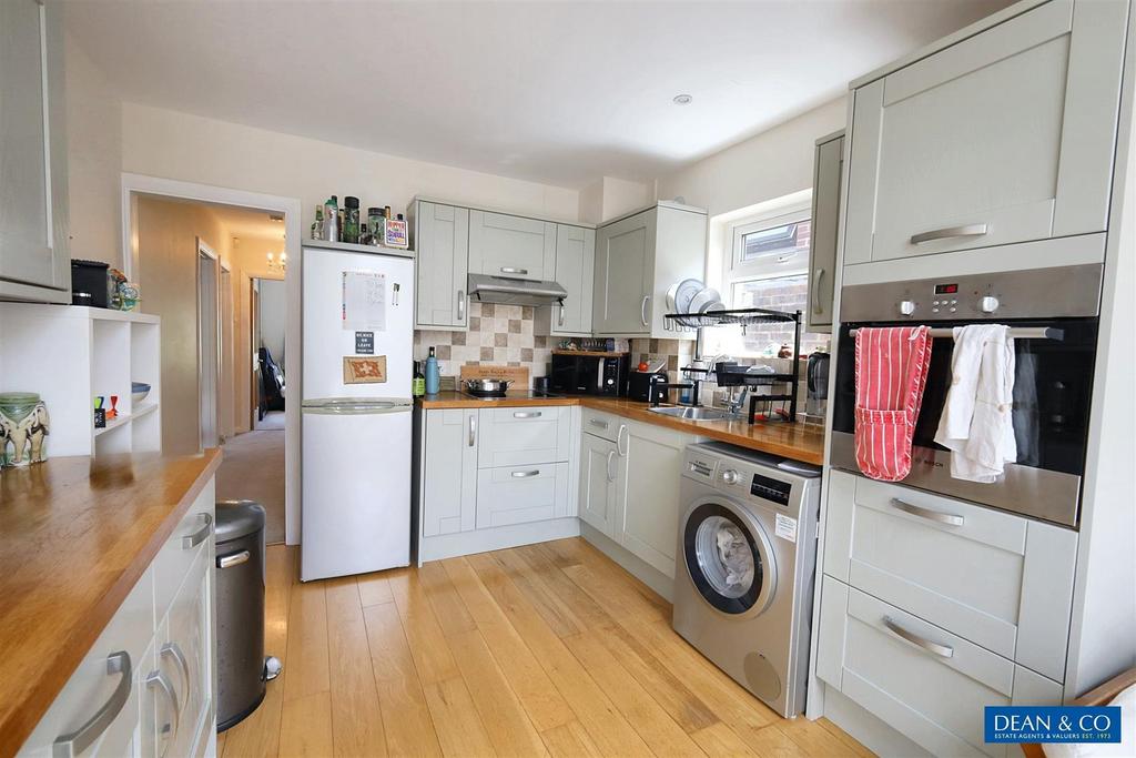 Kitchen area