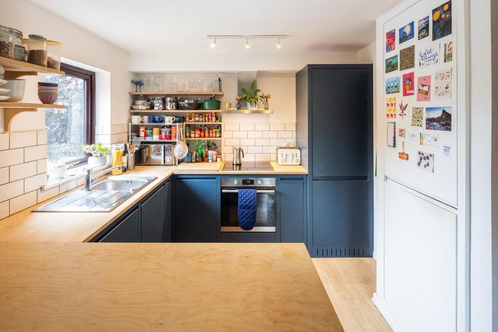 Flat 6 Ashman Court Images Low RES 2.jpg
