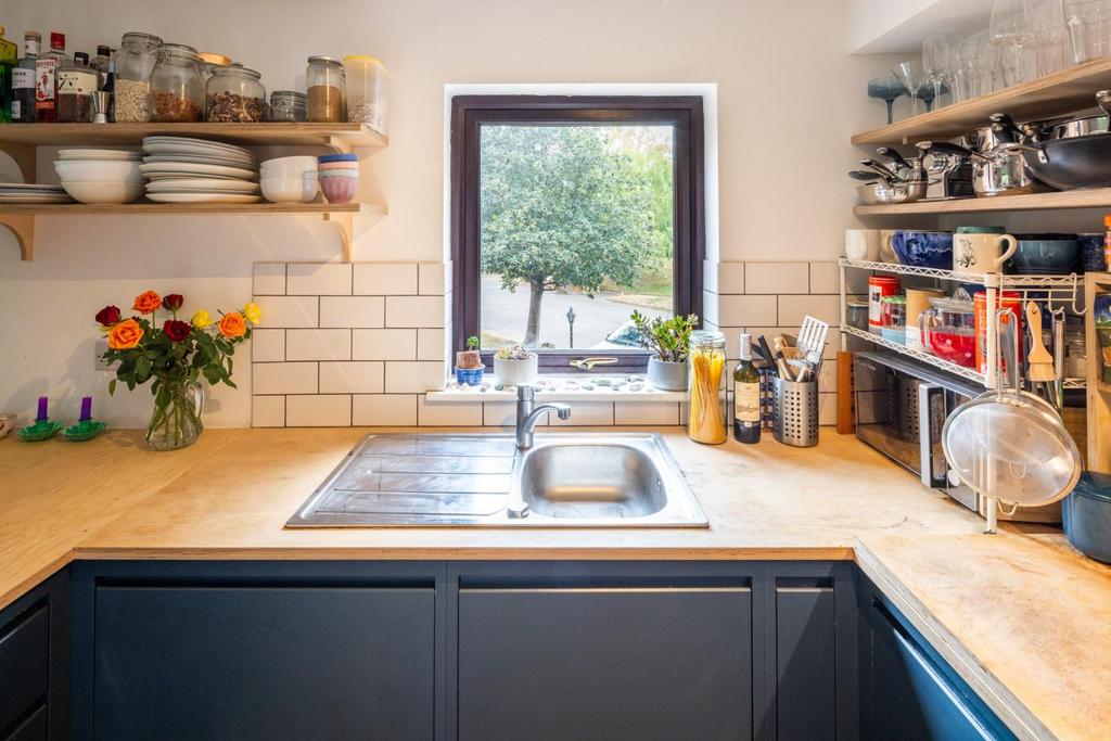 Flat 6 Ashman Court Images Low RES 3.jpg