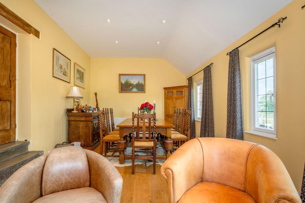 Living/Dining Room