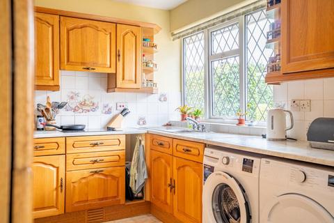 4 bedroom bungalow for sale, Curlew Glebe, Dunnington, York