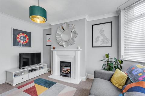 3 bedroom house for sale, Ravenswood Road, Arnold, Nottingham