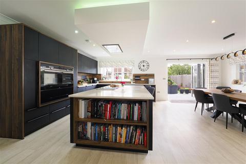4 bedroom detached house for sale, Compass House, Sea View Road, Herne Bay
