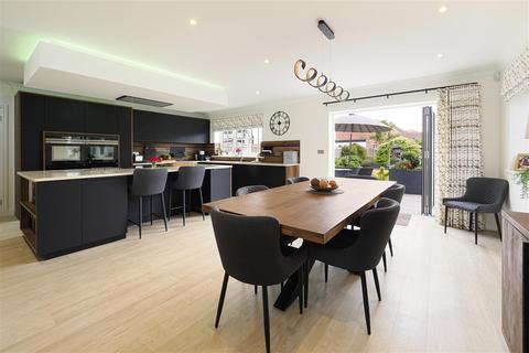 4 bedroom detached house for sale, Compass House, Sea View Road, Herne Bay