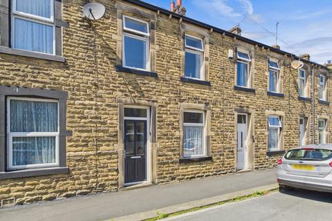 3 bed terraced house for rent in Montgomery Street, Skipton, BD23