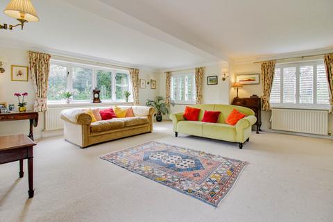 4 bedroom link detached house for sale, Newhaven Road, Kingston