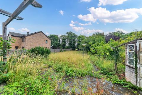 3 bedroom semi-detached house for sale, Fairview Grove, Cambridge CB25