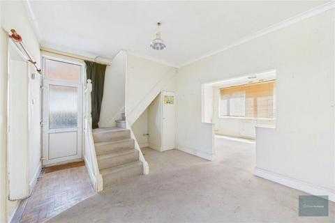 3 bedroom semi-detached house for sale, Willeys Avenue, Exeter, Devon, EX2 8ES