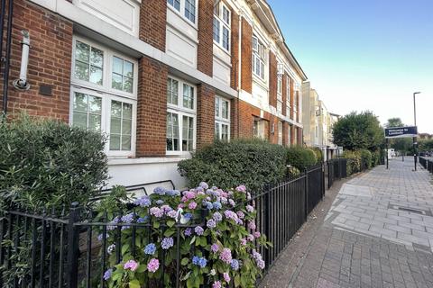 undefined, Norwood Road, London, SE24