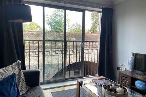 undefined, Norwood Road, London, SE24
