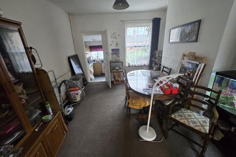 2 bedroom terraced house to rent, Mill Road, Wellingborough, Northamptonshire. NN8 1PE