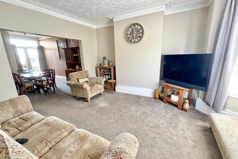 3 bedroom terraced house for sale, Brighton Road, Newhaven