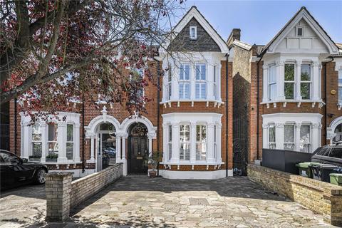 9 Egerton Gardens, London, W13 8HG
