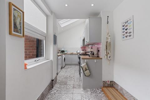 9 Bramwith Road, Sheffield, S11 7EZ