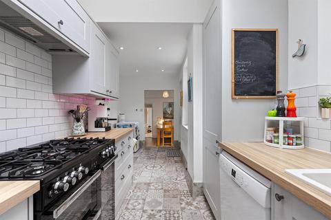 9 Bramwith Road, Sheffield, S11 7EZ
