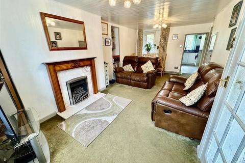3 bedroom terraced house for sale, Ffordd Caernarfon, Pwllheli