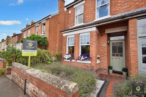 133 Deans Way, Gloucester, GL1 2QB
