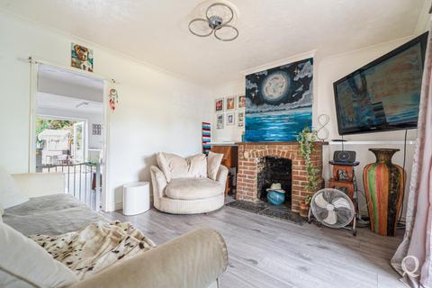 252 Barton Hill Drive, Minster On Sea, Sheerness, ME12 3LZ
