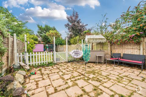 252 Barton Hill Drive, Minster On Sea, Sheerness, ME12 3LZ