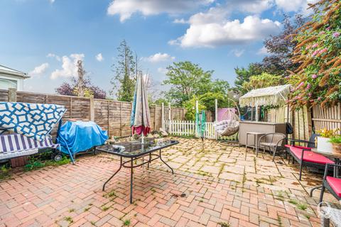 252 Barton Hill Drive, Minster On Sea, Sheerness, ME12 3LZ