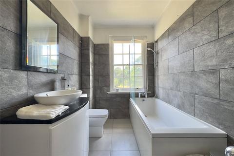 2 bedroom apartment for sale, Park Lawn, Farnham Royal, Buckinghamshire, SL2