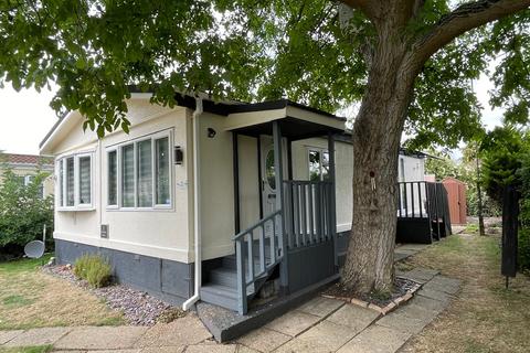 undefined, Orchard Park, King's Lynn PE33