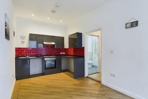 1 bedroom apartment for sale, 120 London Road, Portsmouth, Hampshire, PO2 0NB