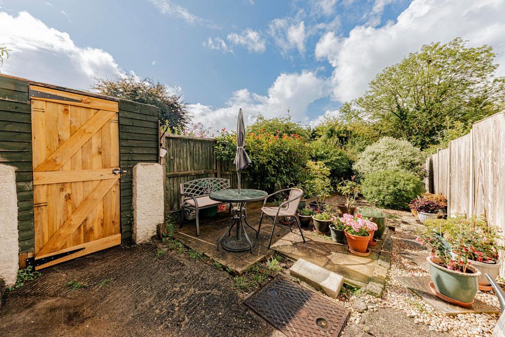 Rear Garden (2)