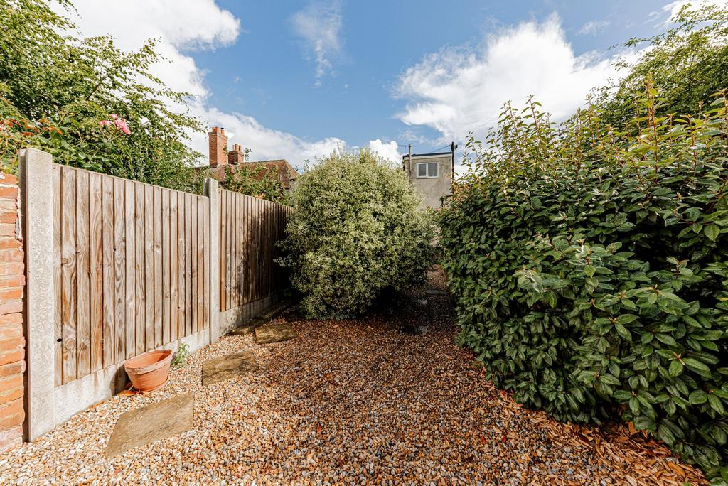 Rear Garden (1)