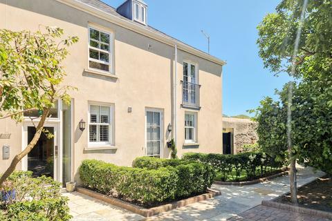 5 Highstead, St Saviour