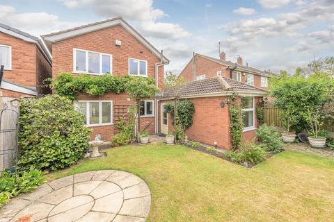 3 bedroom detached house for sale, Granville Drive, Kingswinford, DY6 8LW