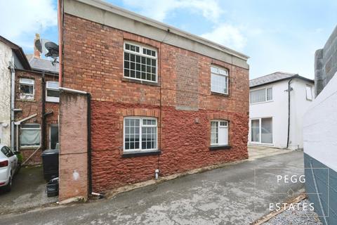 undefined, Walnut Lane, Torquay