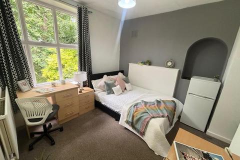 undefined, Grovesnor Road, Leeds LS6