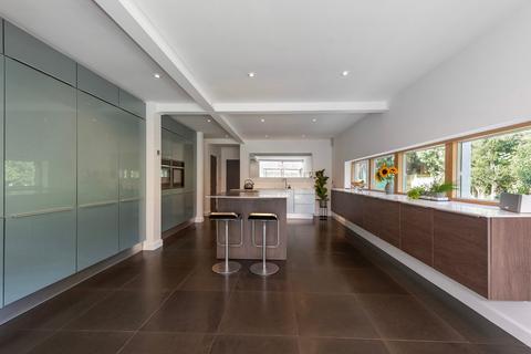 4 bedroom detached house for sale, Woodfields, Sevenoaks, TN13