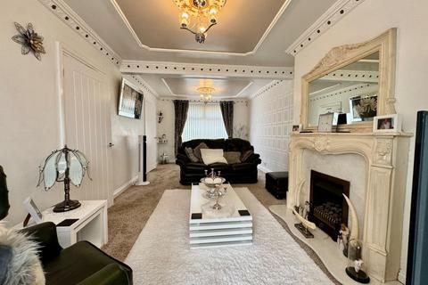 3 bedroom semi-detached house for sale, Heolddu Crescent, Bargoed, CF81