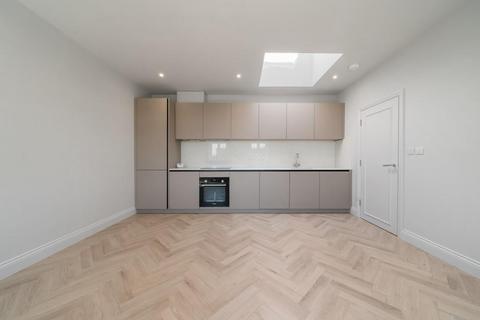 1 bedroom flat for sale, Belair Court, 144 High Street, Edgware