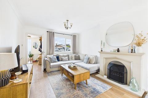43 Shrawley Road, Fernhill Heath, Worcester, WR3 7XD