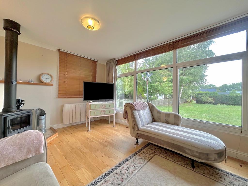 Living room 2