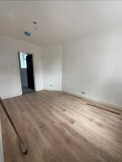 1 bedroom in a house share to rent, Gospatrick road, Tottenham, London