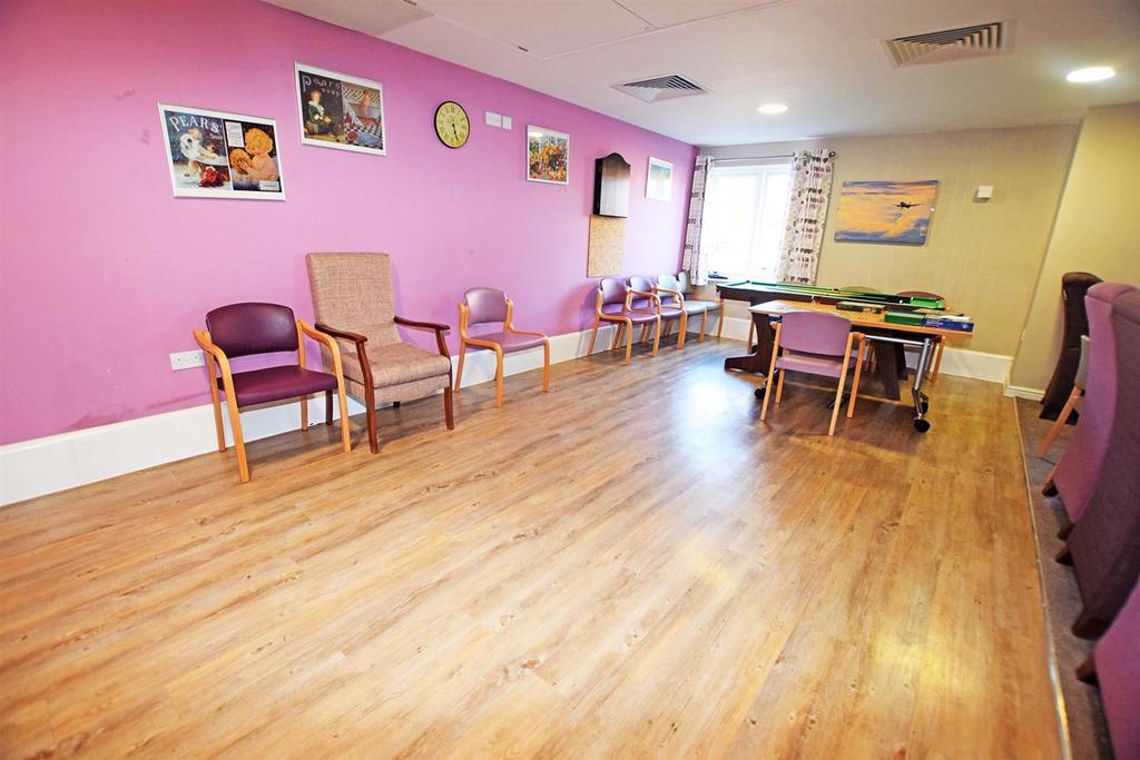 Communal room