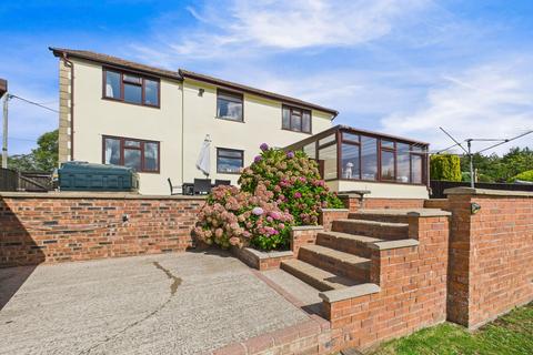 4 bedroom detached house for sale, Forest Road, Ruardean GL17